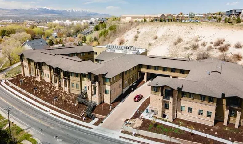 Image of Spring Gardens Draper (1)