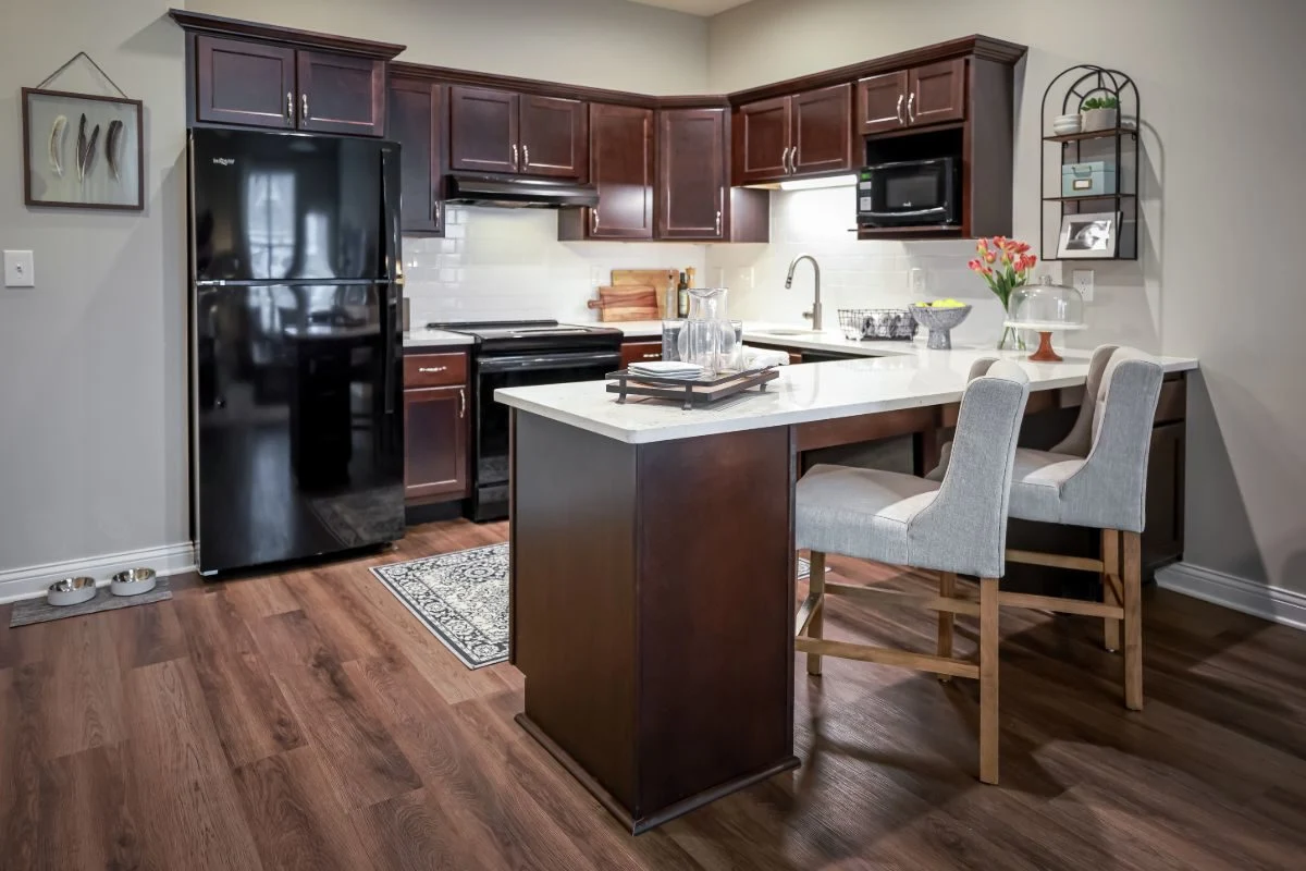 Image of The V Living Experience Mentor (3)