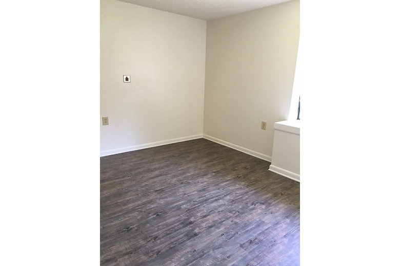 Image of Bond House Senior Apartments (3)