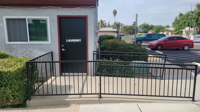 Image of Walnut Apartments (10)