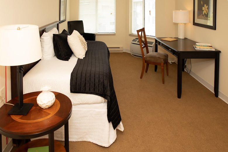 Image of Laurel Oaks Senior Living (8)