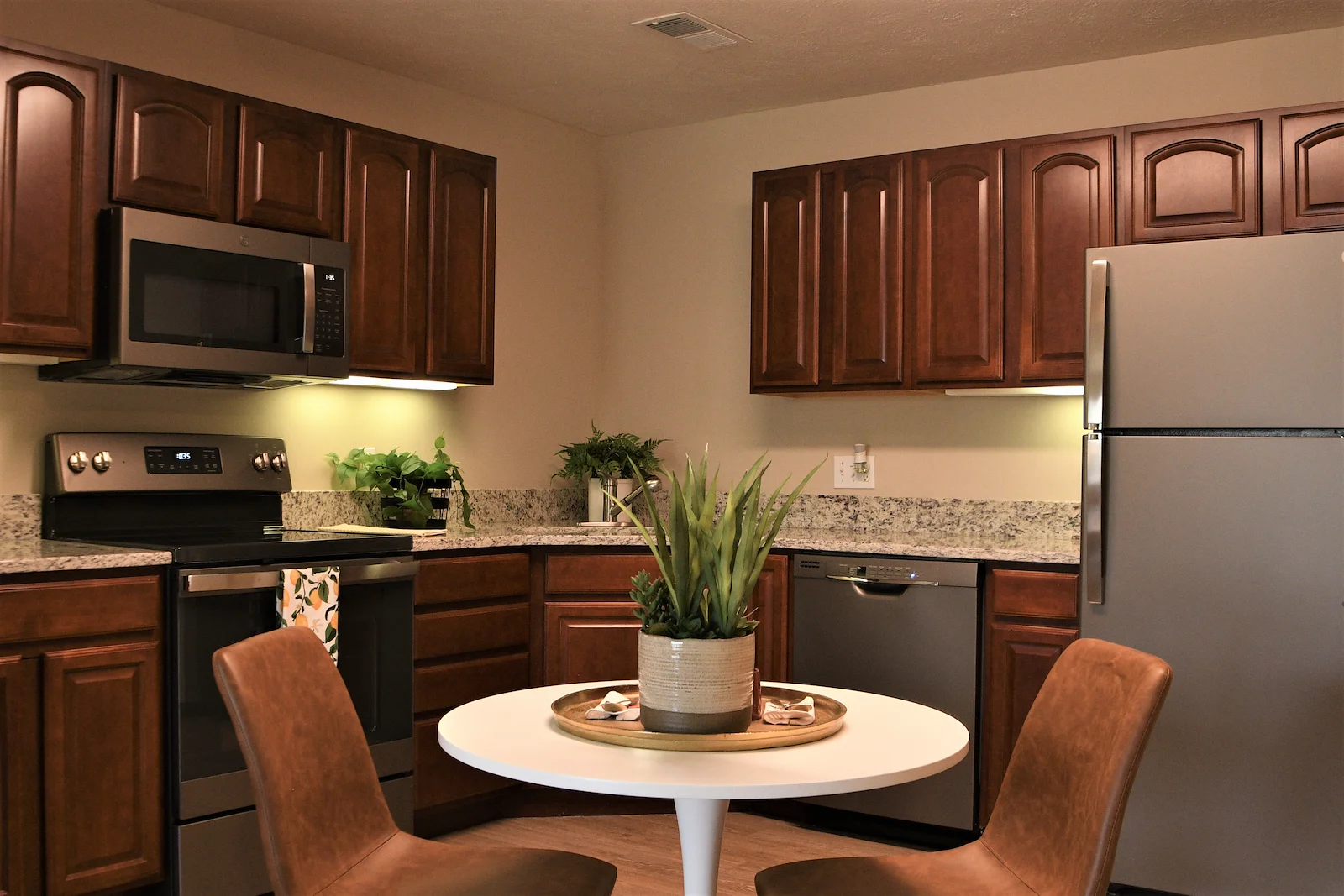 Image of Savannah Pines Retirement (2)