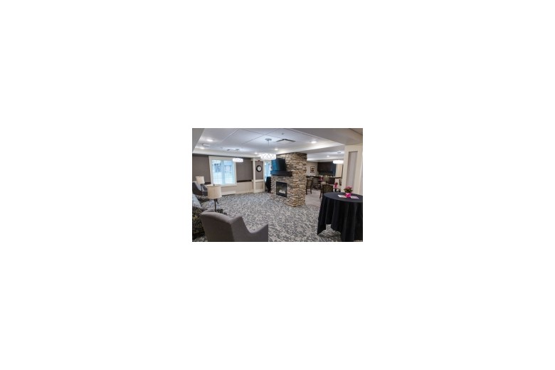 Image of Bowling Green Manor (3)