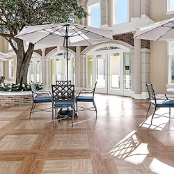 Westhill Newnan Crossing senior living community offering assisted living and memory care in Newnan, GA, casual dining area with outdoor feel
