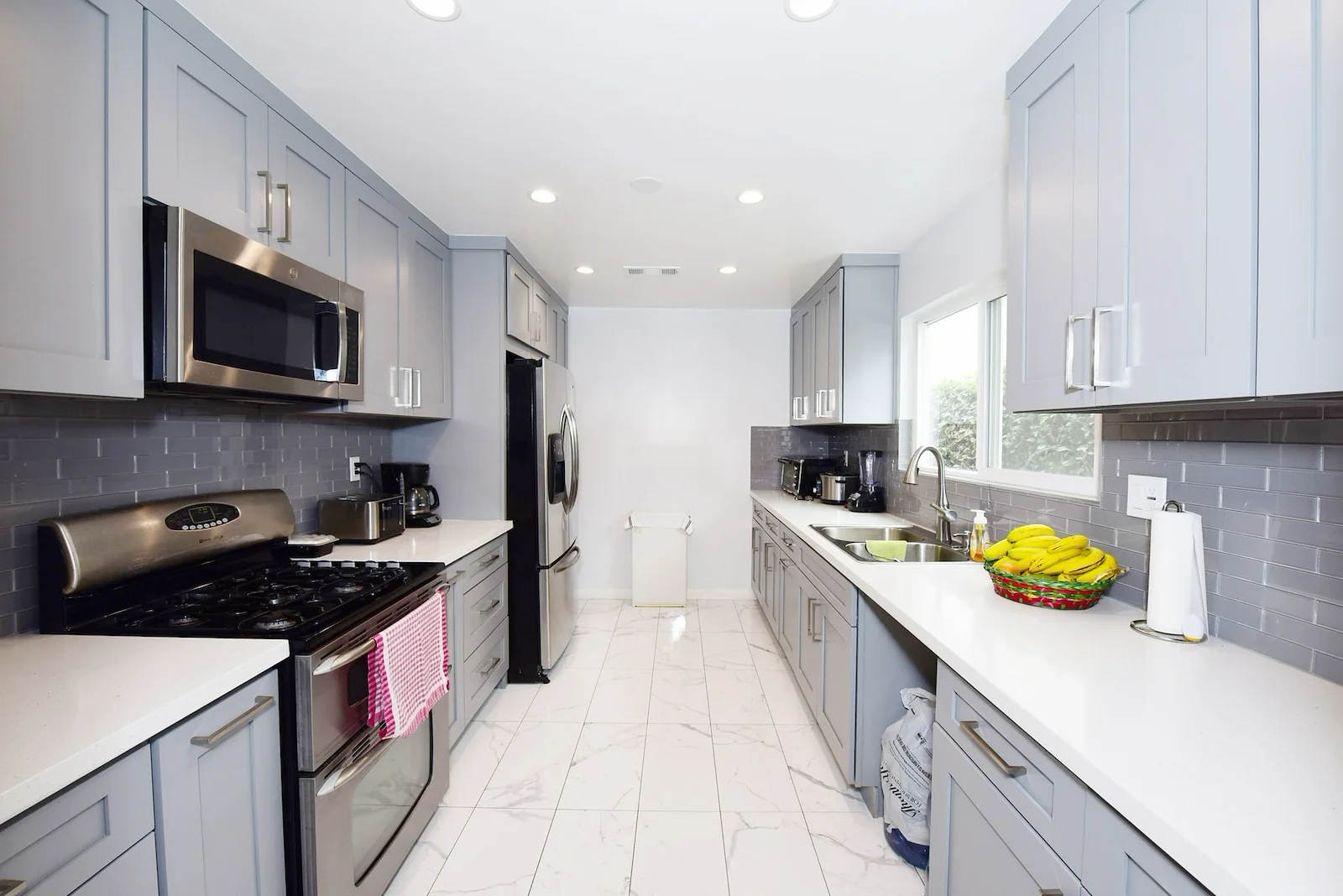 Image of Blue Skies of Chatsworth (5)