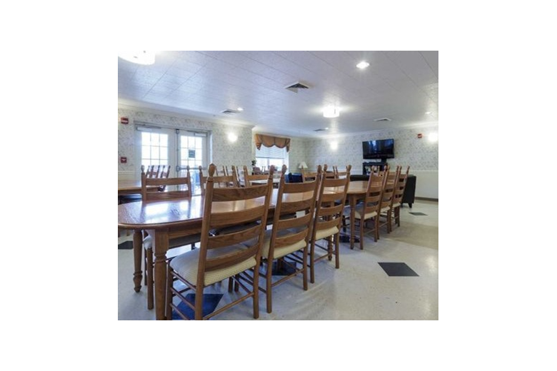 Image of BCI Fairgreen Apartments (5)