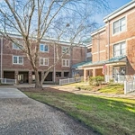 Barclay House of Tarboro senior living community offering independent living, assisted living, and memory care in Tarboro, NC, outdoor space featuring a walking path