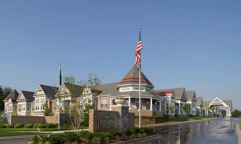 Image of Waltonwood Main (1)