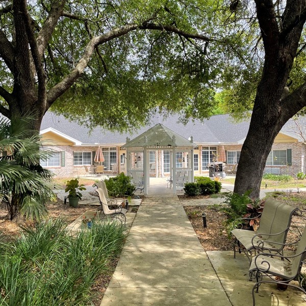 Image of Charter Senior Living of Gainesville (1)