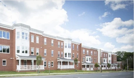 Image of LongCrest (1)