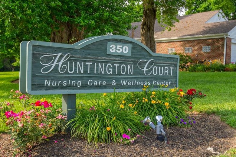Image of Residence At Huntington Court (1)
