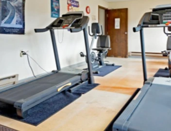 Image of Mueller Manor Apartments (2)