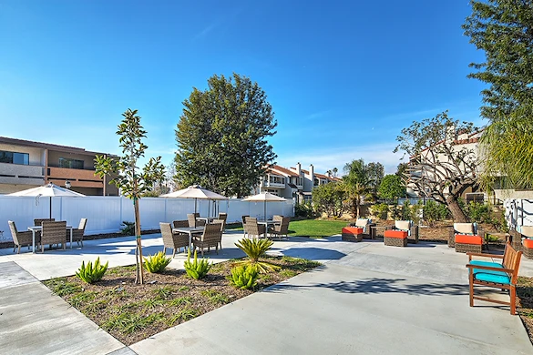 Image of Canyon Trails at Topanga (6)