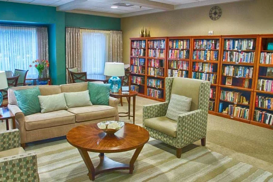 Image of The Suites at Holly Creek Care Center (4)