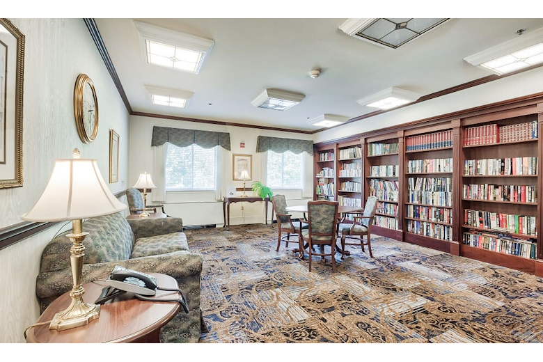 Image of Sterling Care Hillhaven Senior Living (3)