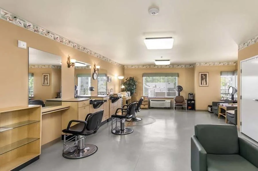Image of Merrill Gardens at Renton Centre (5)