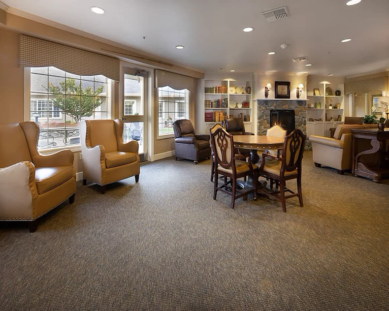 Willow Springs Senior Assisted Living Memory Care in Redding, CA living room