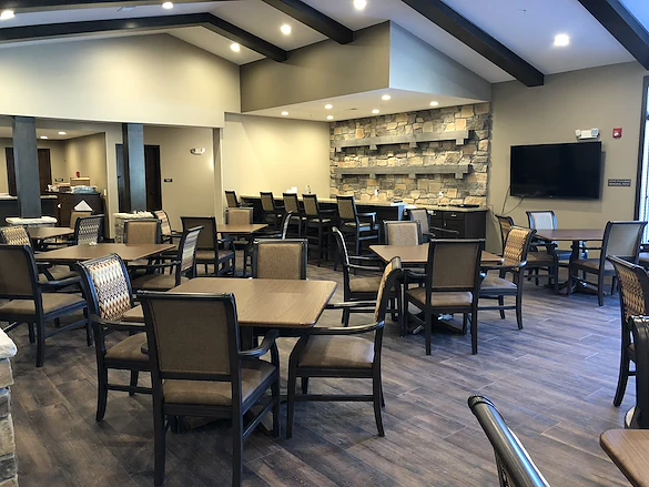 Park Vista Retirement Living - Camanche, IA, dining area