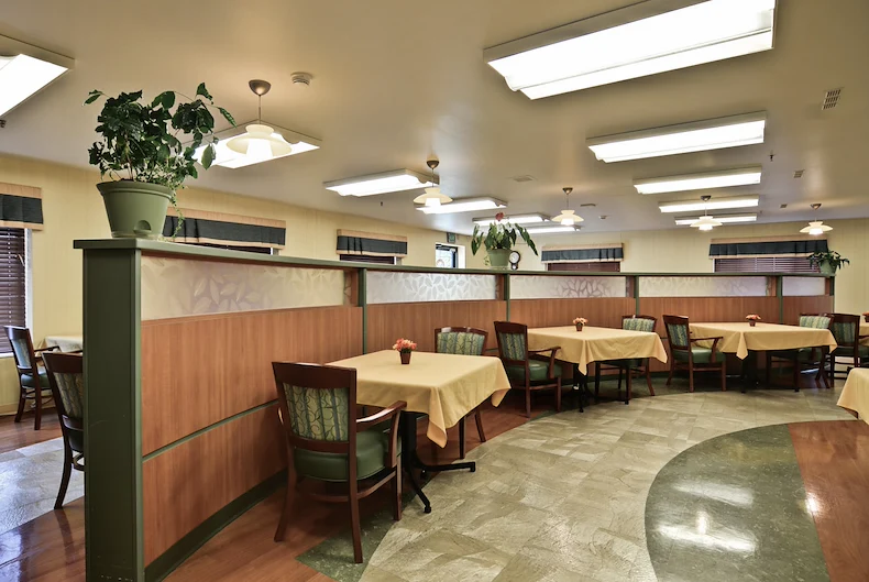 Image of Autumn Lake Healthcare At Ruxton (4)