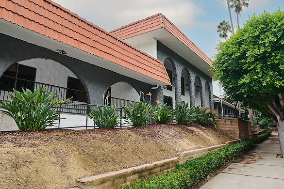 Image of La Jolla Nursing & Rehabilitation Center (3)