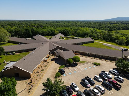 Image of The Oaks Healthcare Center (1)