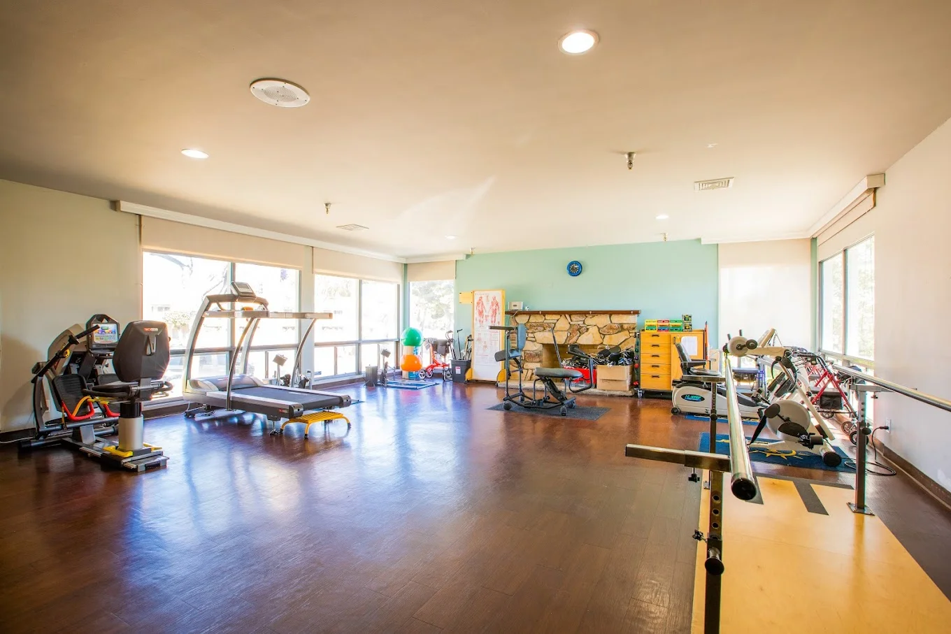 Image of Long Beach Healthcare Center (2)