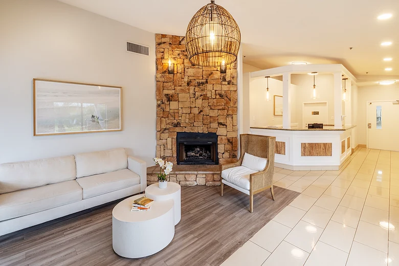 Image of Aviara Healthcare Center (3)