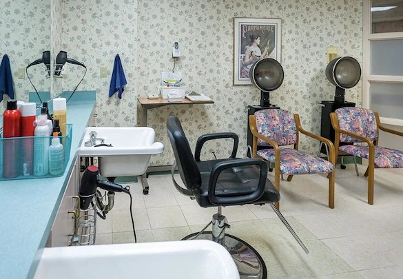 Image of Pineview Health Center at Wolf Creek (4)