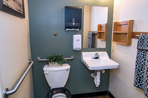 Image of Edgewood Columbus Memory Care (6)