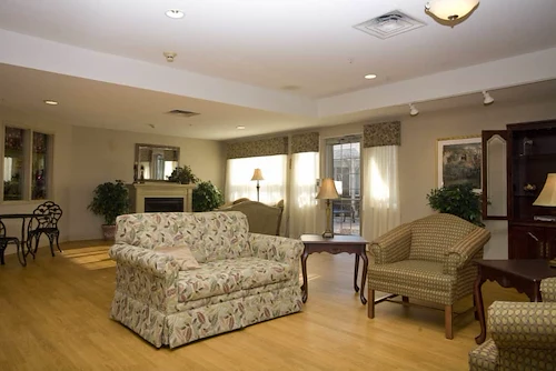 Image of Sellersburg Healthcare Center (3)