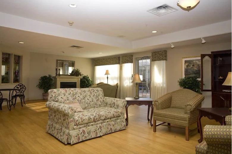 Image of Sellersburg Healthcare Center (3)