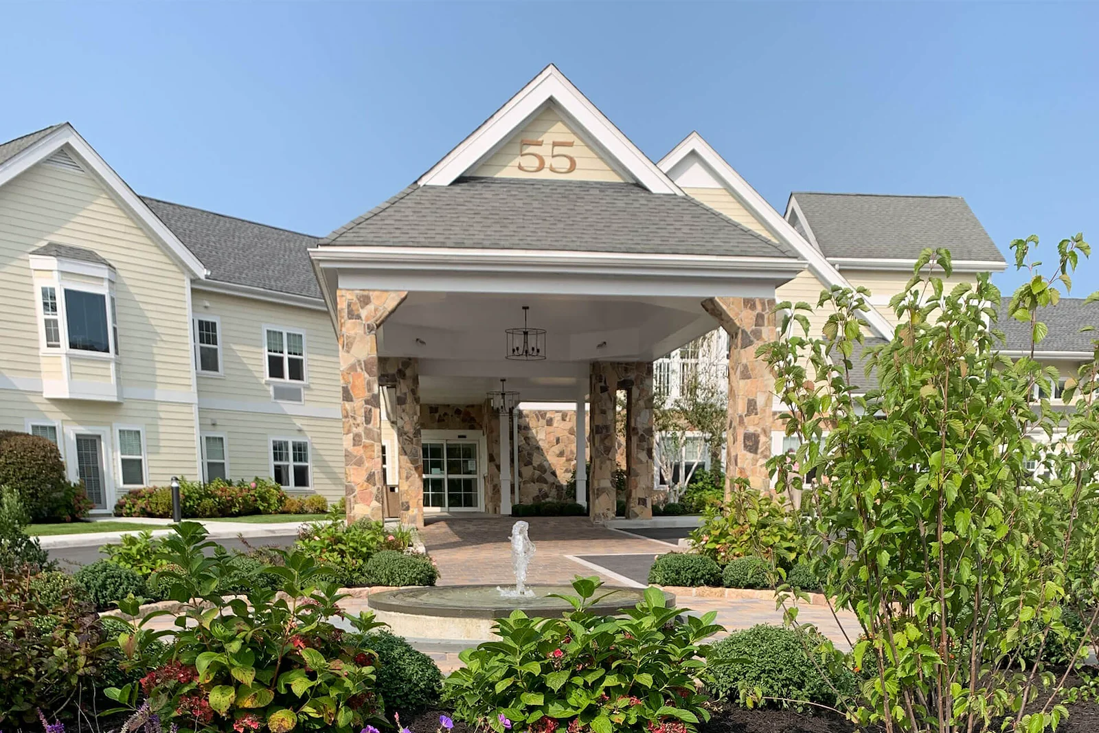 Image of The Knolls (1)