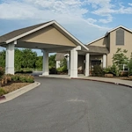 Clear Creek Senior Memory Care in Fayetteville, AR front exterior driveway entrance