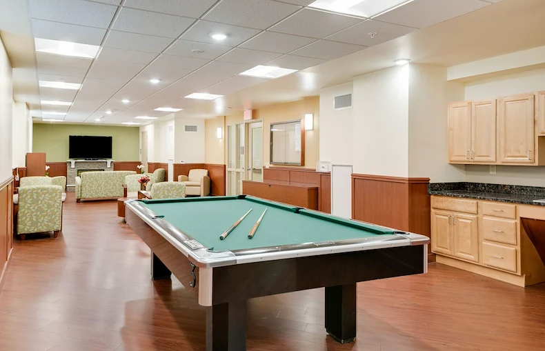 Image of Lincoln Towers (7)