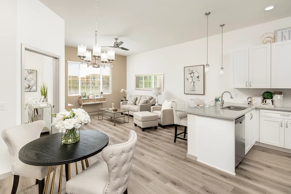 Image of The Manor Village At Desert Ridge (4)