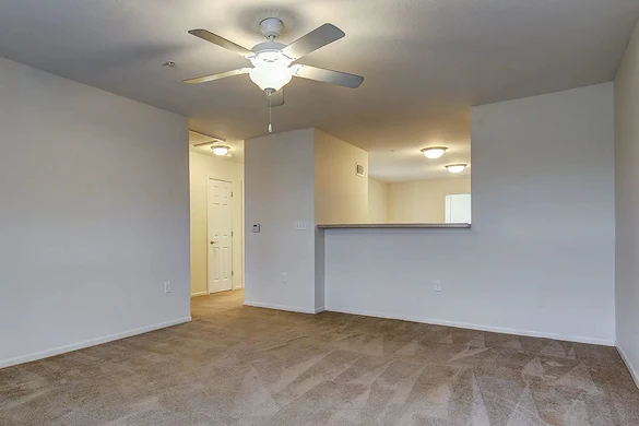 Image of Saluda Commons (6)