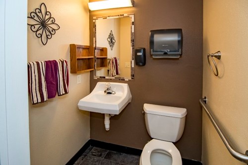 Image of Edgewood Omaha Memory Care (5)