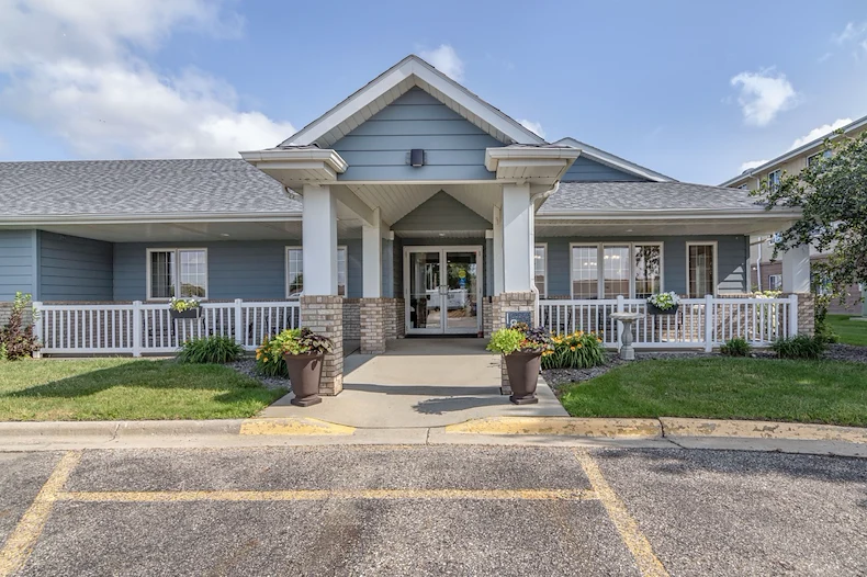 Image of Derian Place Senior Living (1)