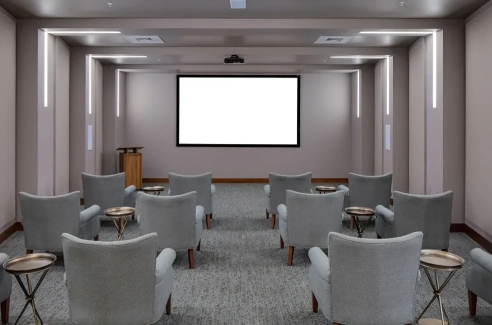 Image of Merrill Gardens at Woodstock (6)