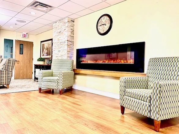 Image of Crown Pointe Retirement Community (5)