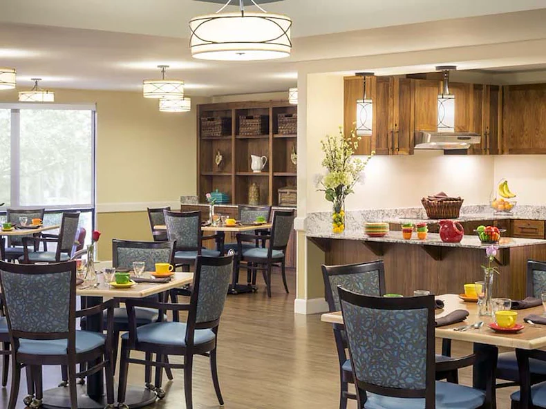 Image of Atria El Camino Gardens (3)