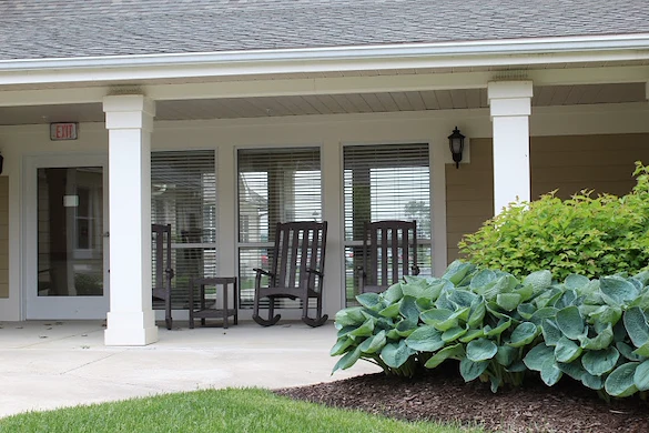 Image of Fox Run Manor (8)