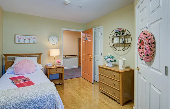 Image of Arden Courts at Largo (8)