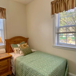Image of Abbey Manor of Elkton (5)
