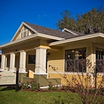 Image of Grace Manor at Lake Morton (1)