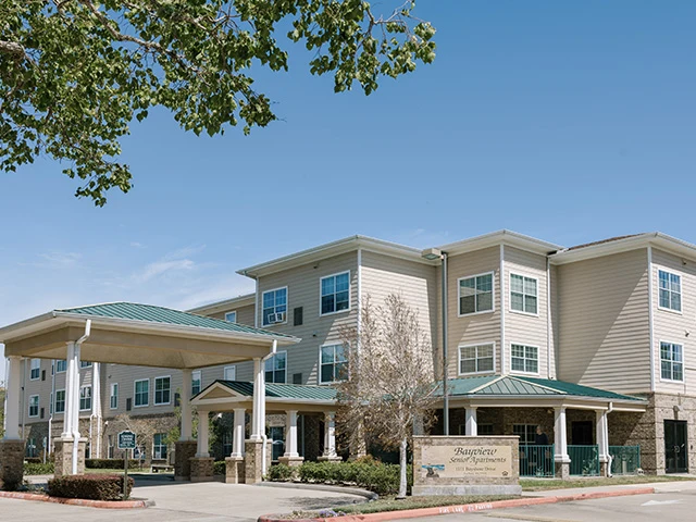 Image of Bayview Apartments (1)