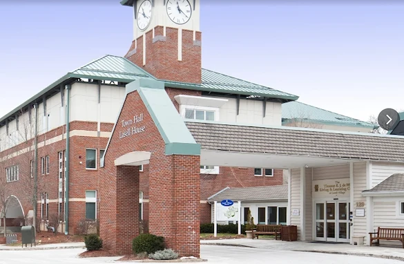 Image of Lasell House at Lasell Village (1)