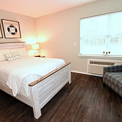 Image of Cedar Creek Lodge (4)