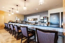 Image of Merrill Gardens at Wright Park (4)