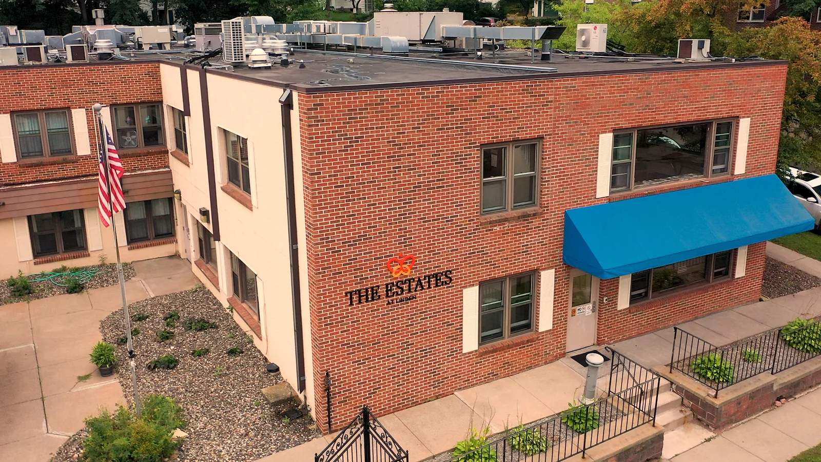 Image of The Estates At Linden LLC (2)